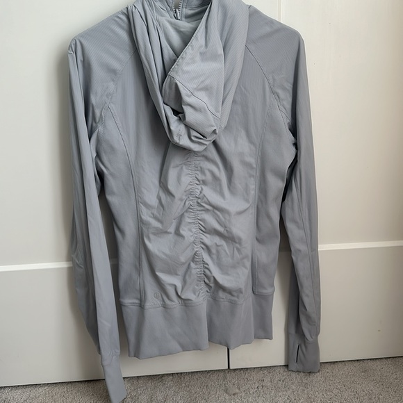 Lululemon womens zip up jacket - Picture 2 of 3